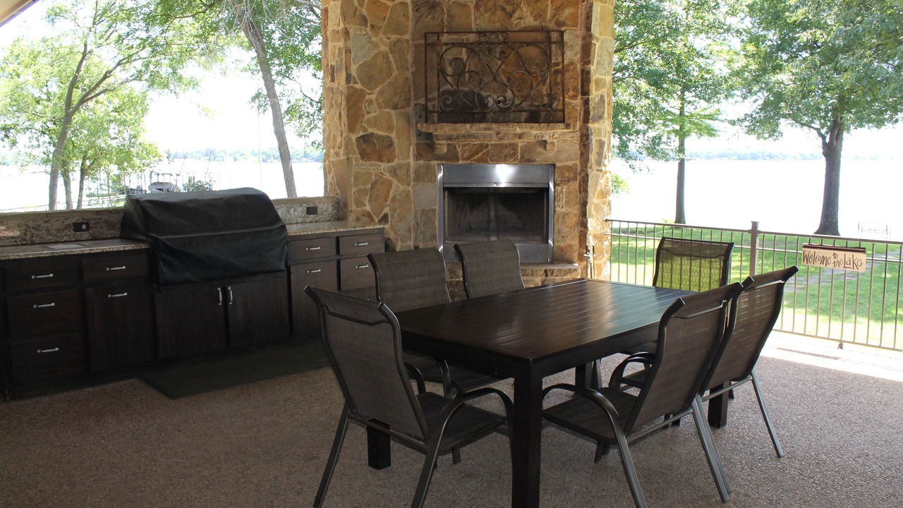 Photo of Outdoor in Enchanted Oaks