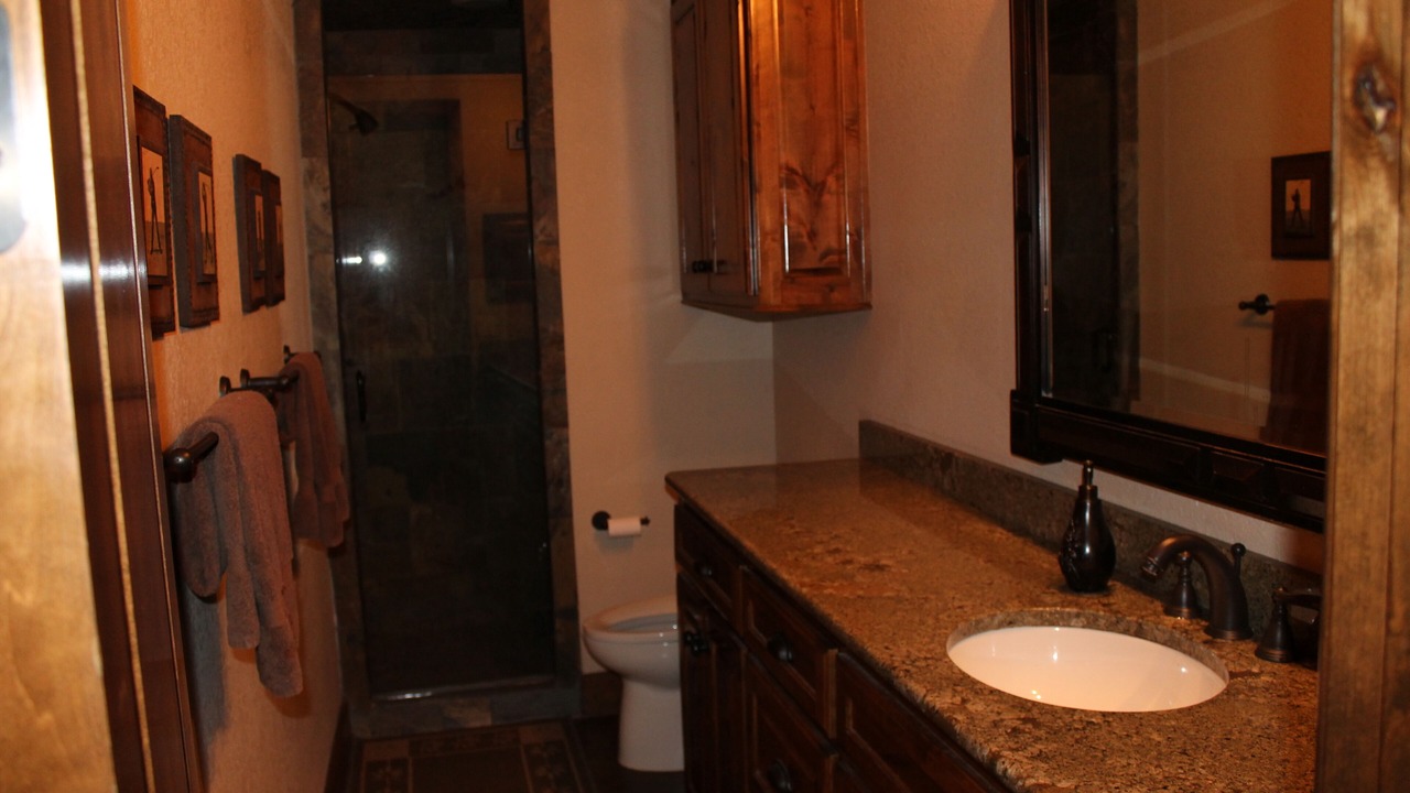 Photo of Bathroom in Enchanted Oaks