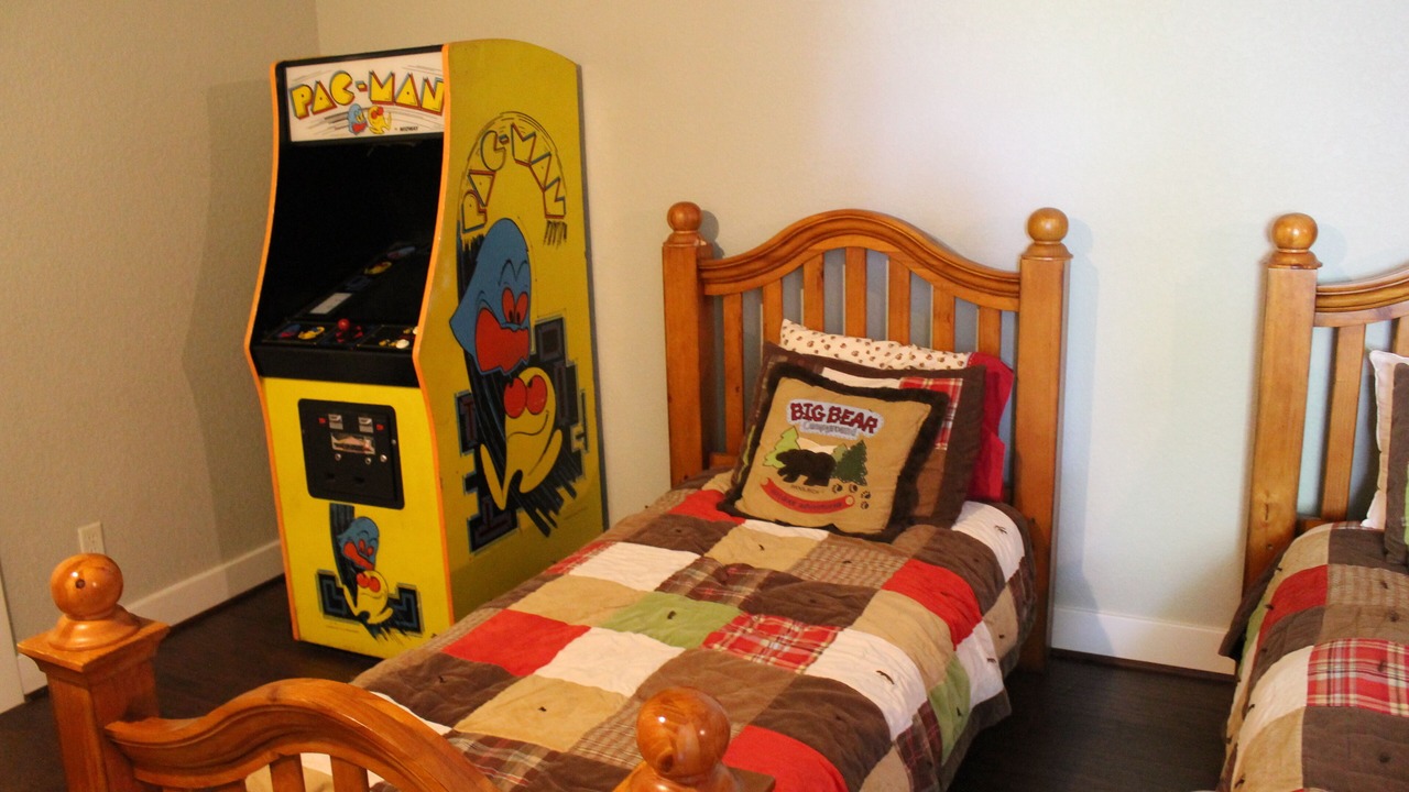 Photo of Bedroom in Enchanted Oaks