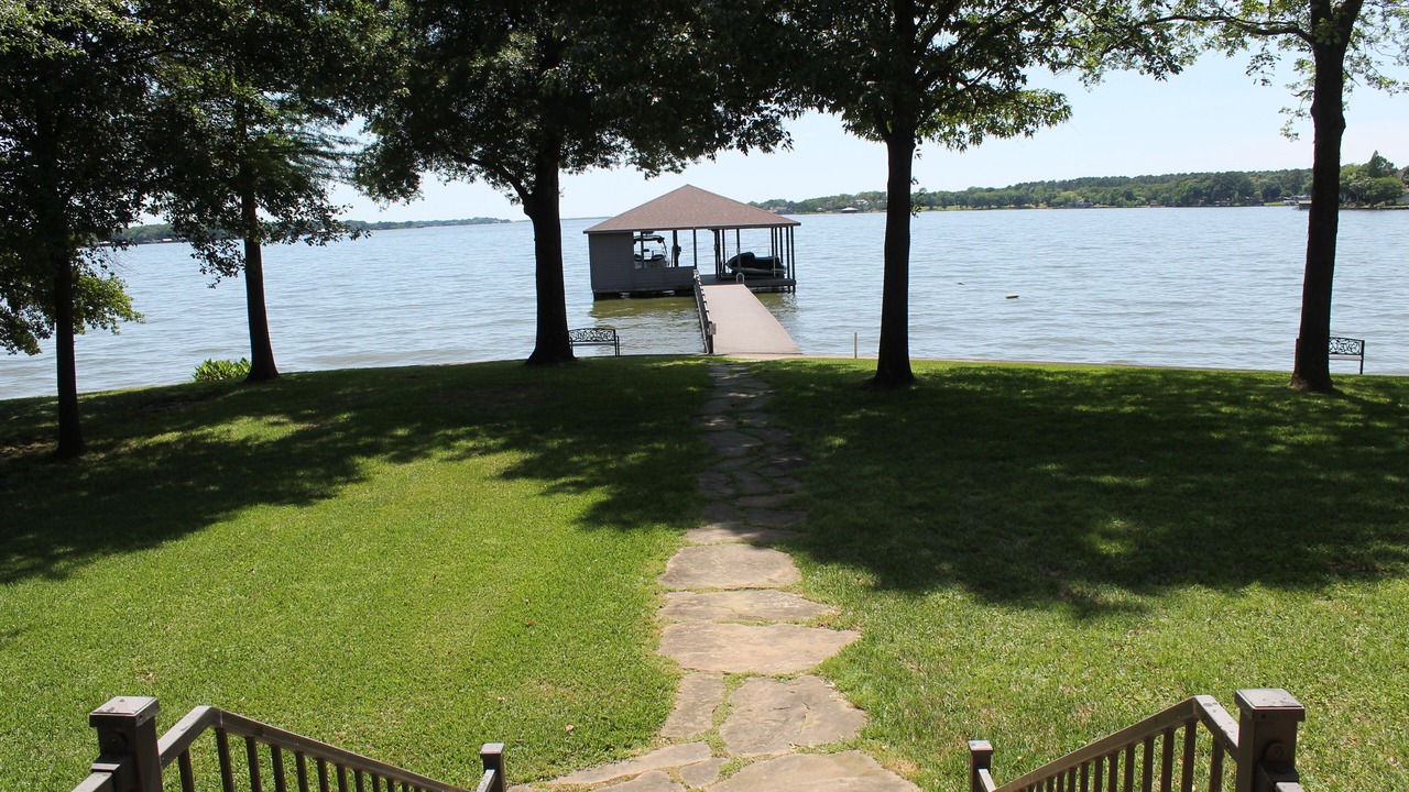 Photo of Outdoor in Enchanted Oaks