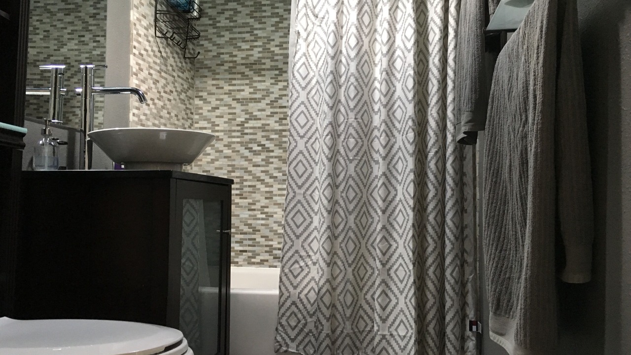 Photo of Bathroom in Chestnut