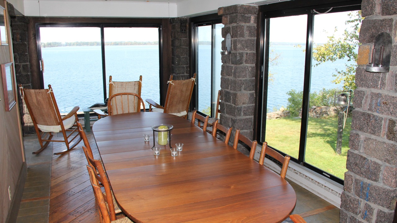 Photo of Livingroom in Grenell