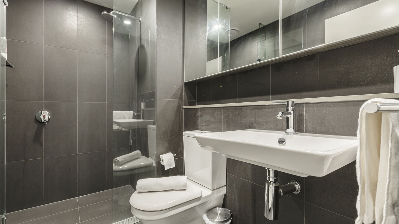 Photo of Bathroom in Docklands