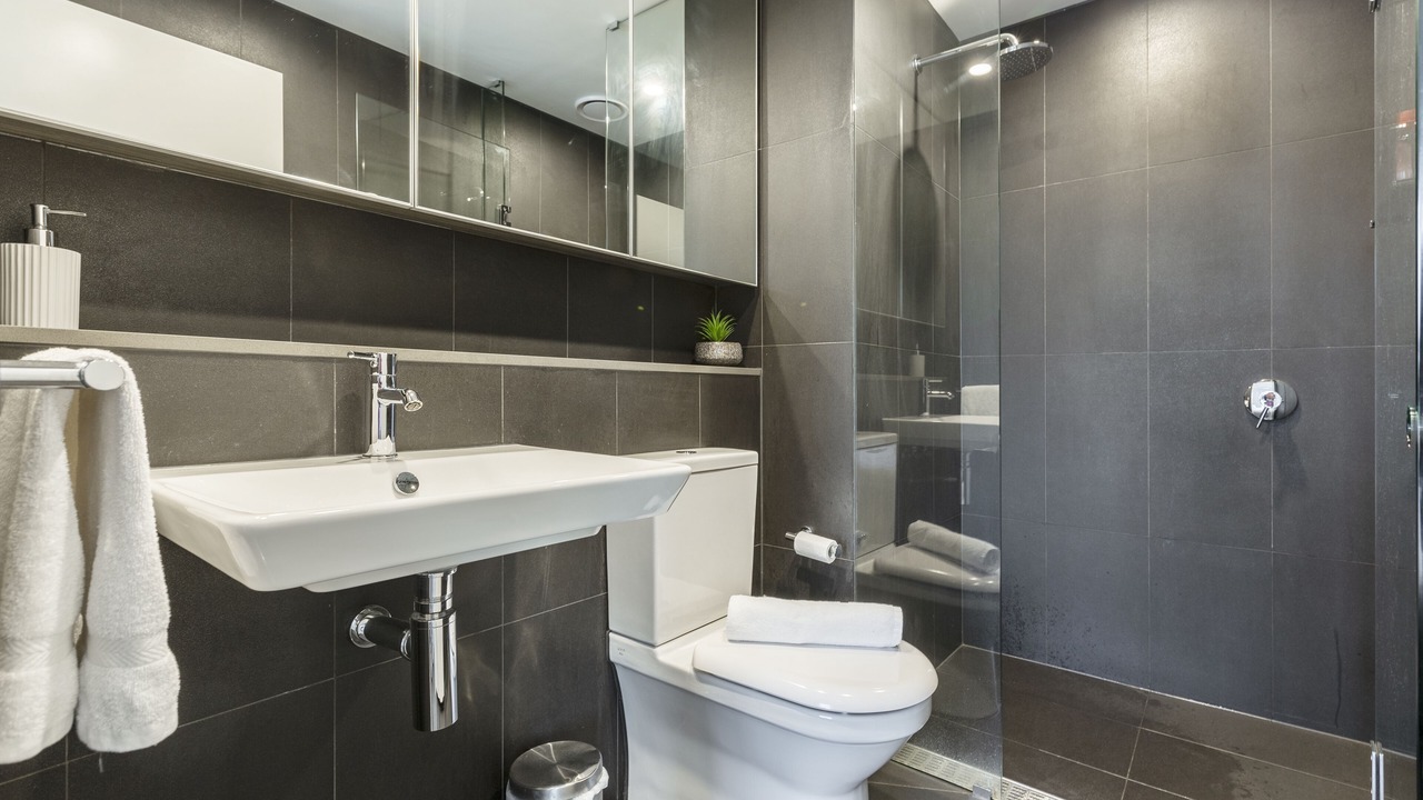 Photo of Bathroom in Docklands