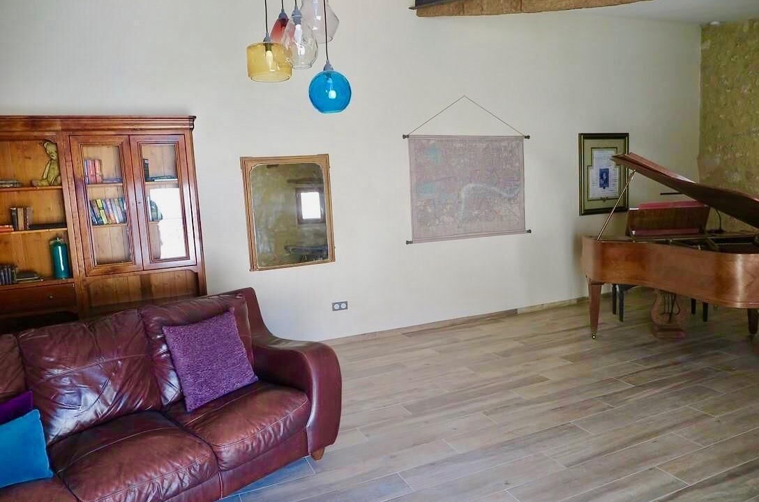 Photo of Bedroom in Saint-Genies-de-Fontedit