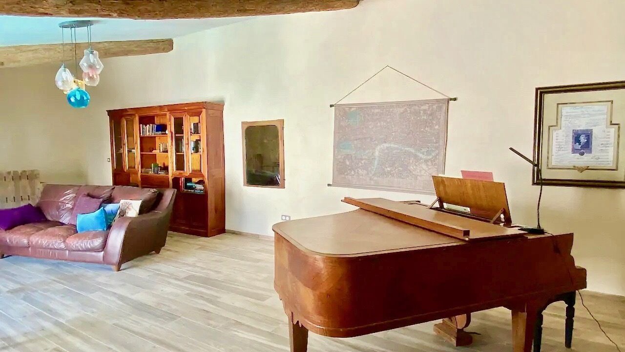 Photo of Bedroom in Saint-Genies-de-Fontedit