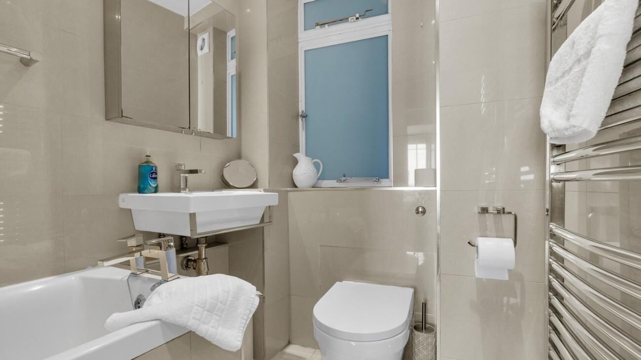 Photo of Bathroom in Seafront