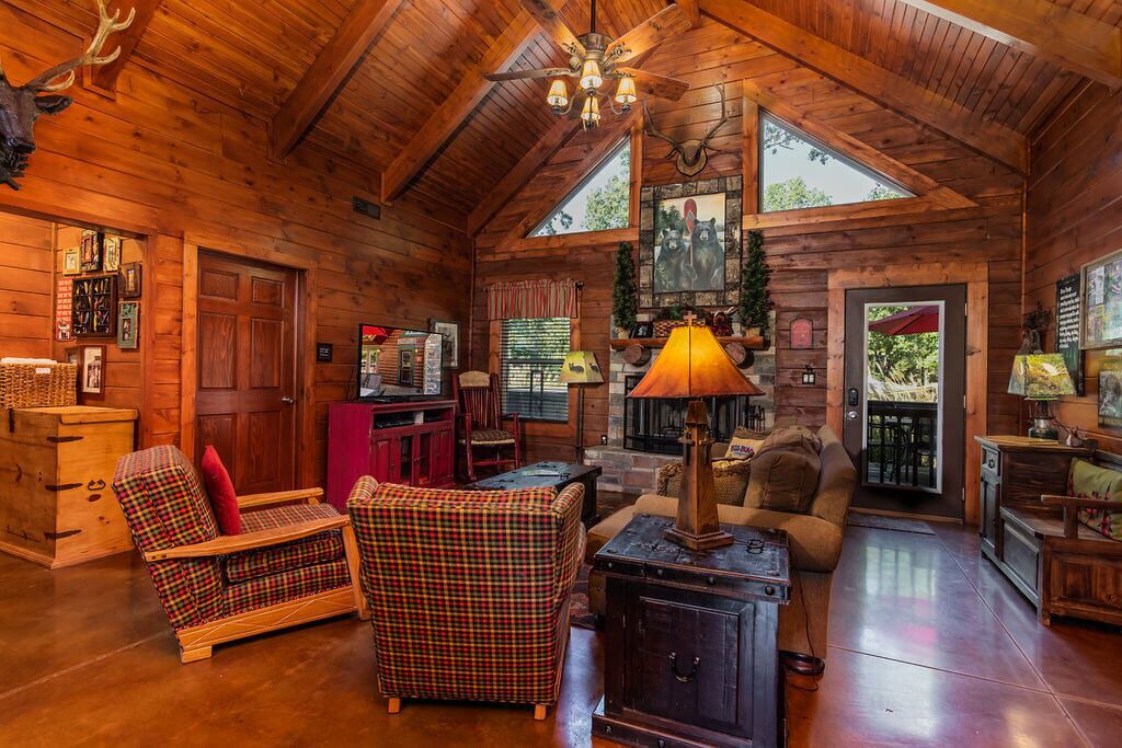 Photo of Livingroom in Branson Cedars