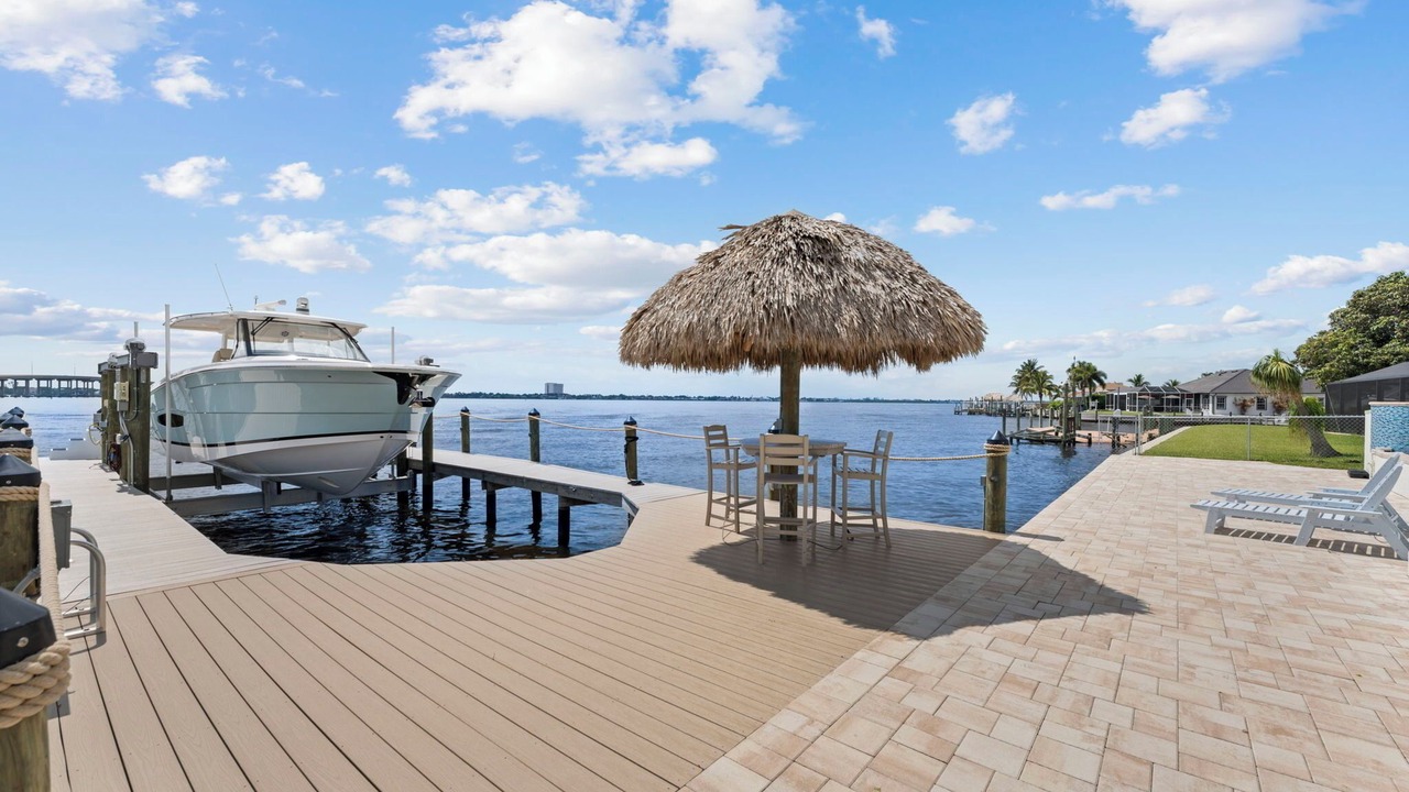 Photo of Outdoor in Caloosahatchee