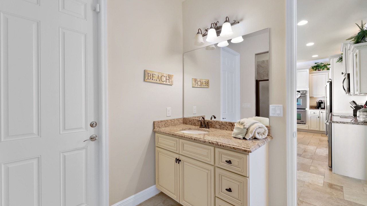 Photo of Bathroom in Caloosahatchee