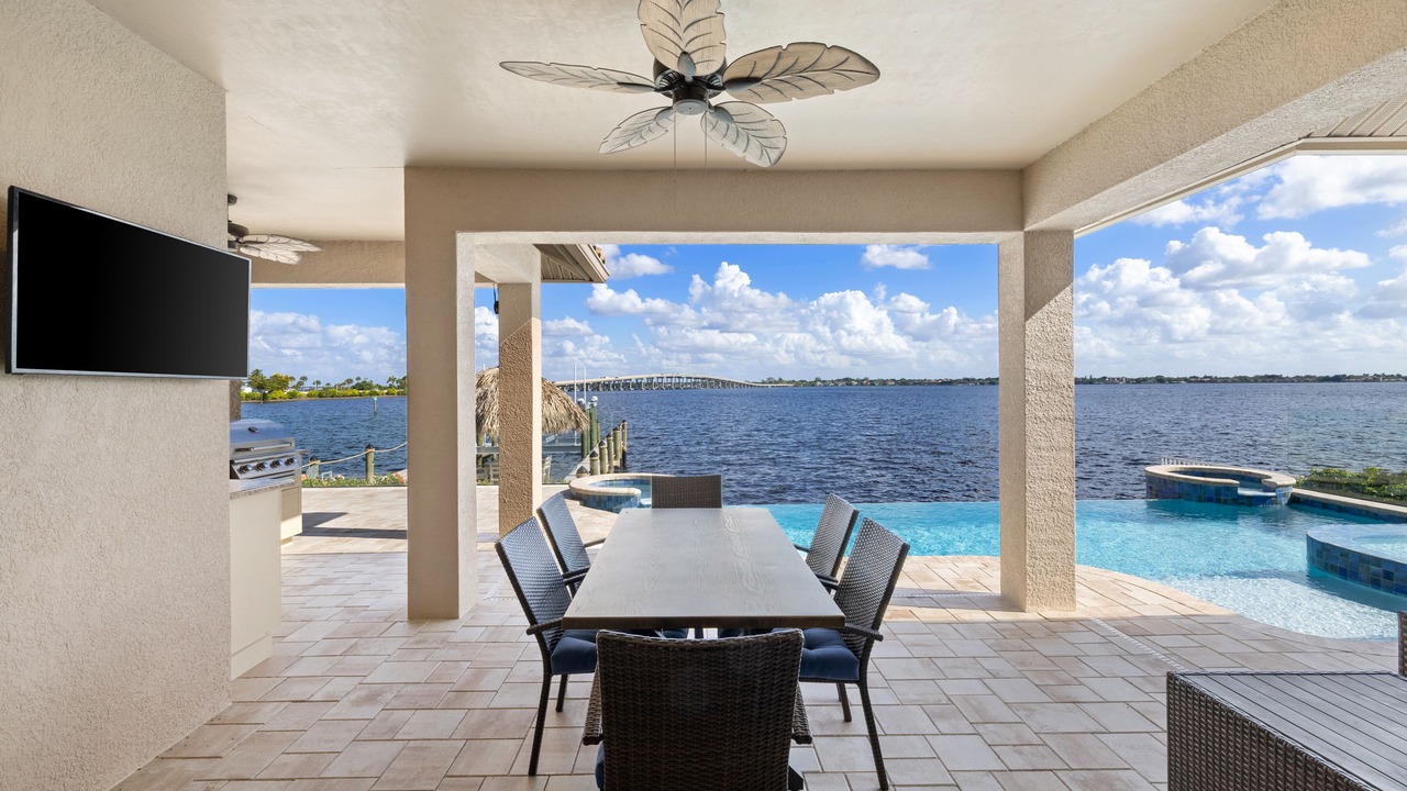 Photo of Outdoor in Caloosahatchee