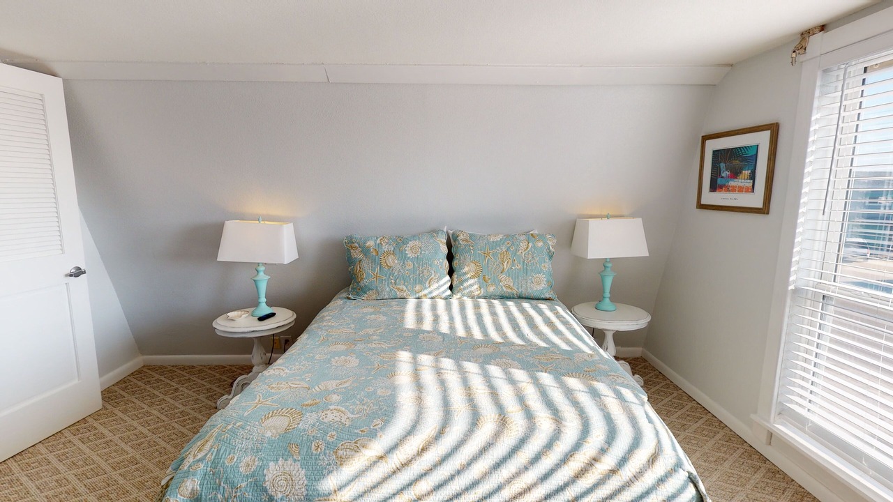 Photo of Bedroom in Leeward Sands