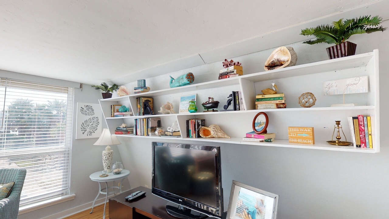 Photo of Others in Leeward Sands