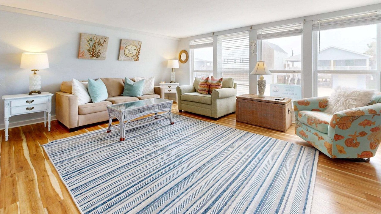 Photo of Livingroom in Leeward Sands