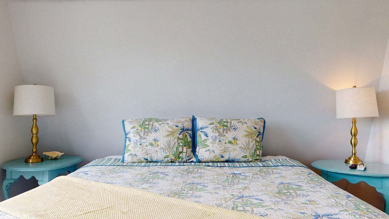 Photo of Bedroom in Leeward Sands