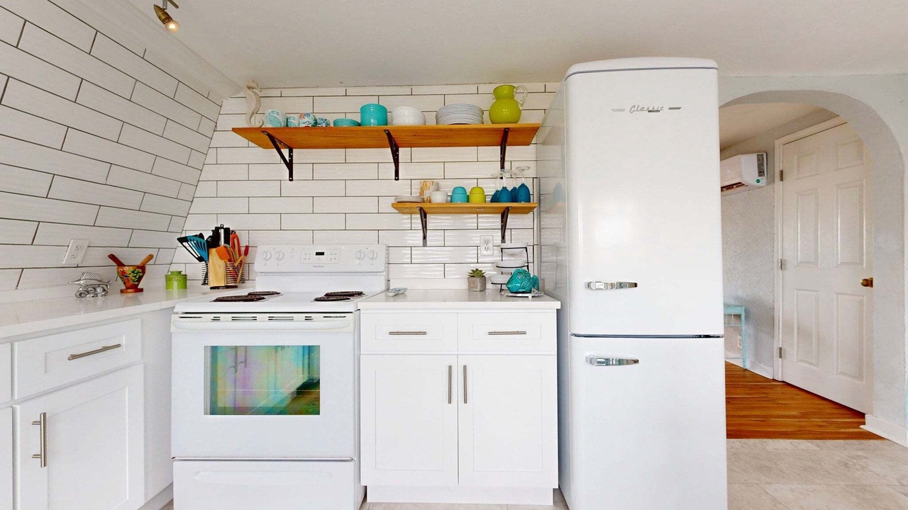 Photo of Kitchen in Leeward Sands
