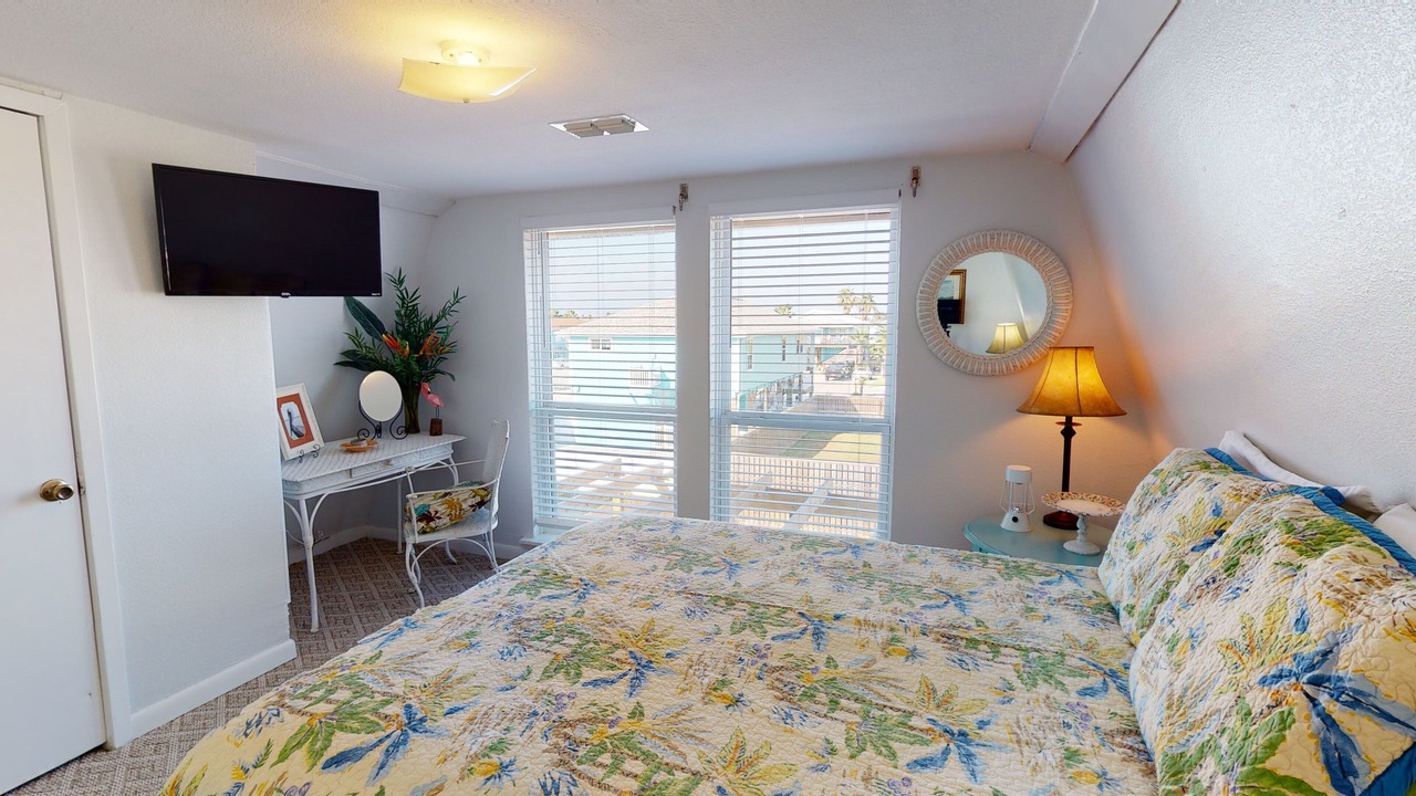 Photo of Bedroom in Leeward Sands