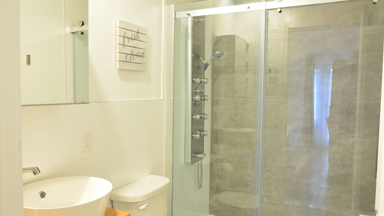 Photo of Bathroom in Plateau Mont Royal