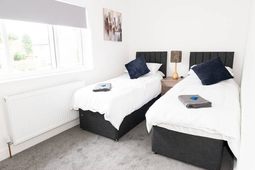 Photo of Others in Tamworth