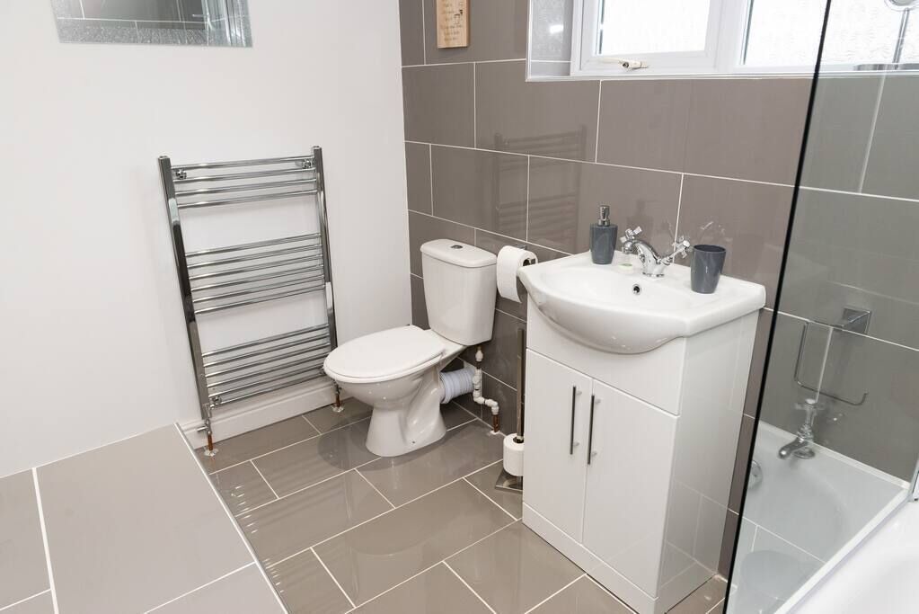 Photo of Bathroom in Tamworth