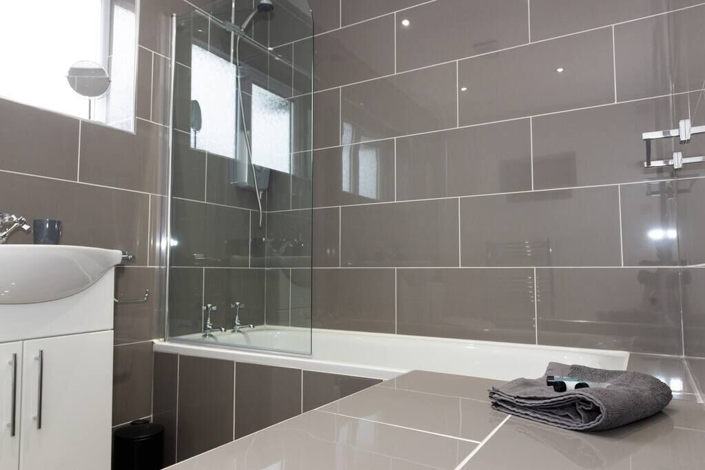 Photo of Others in Tamworth