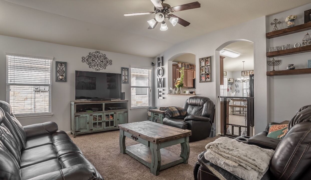 Photo of Livingroom in Waco