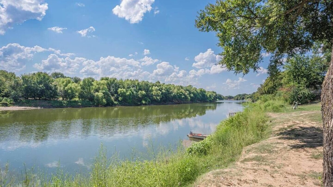 Photo of Others in Waco