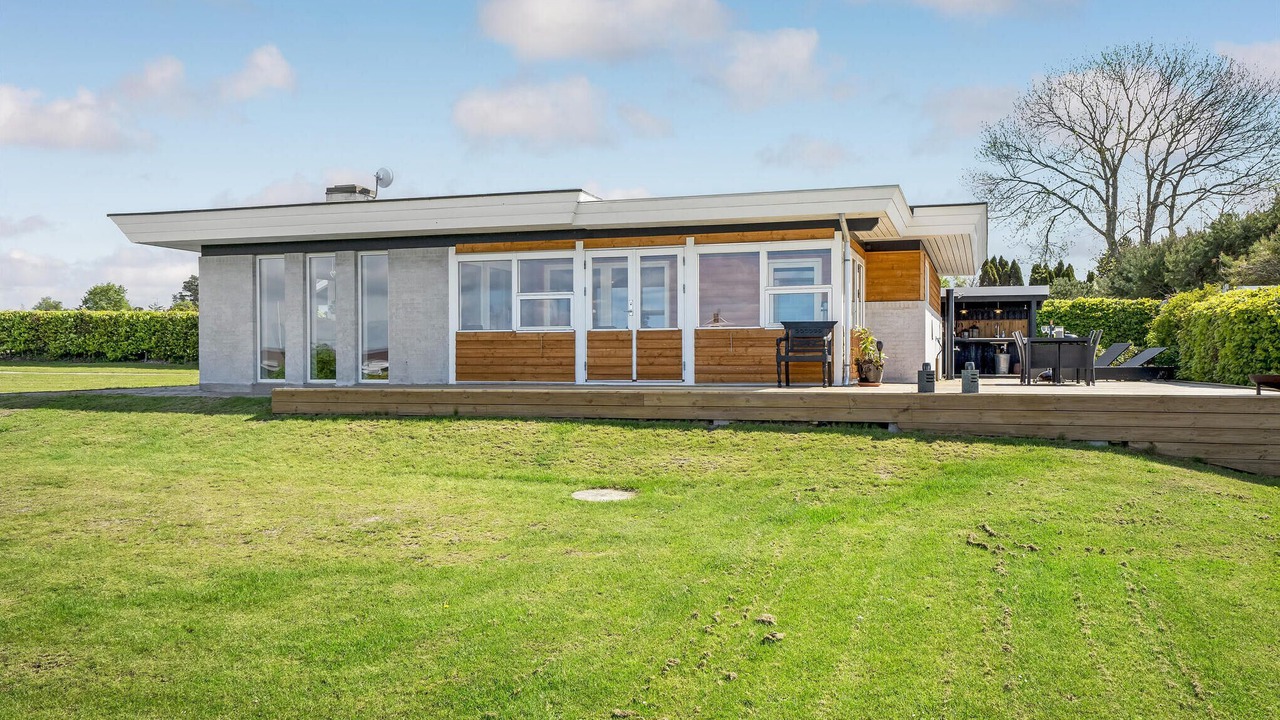 Photo of Others in Venemose