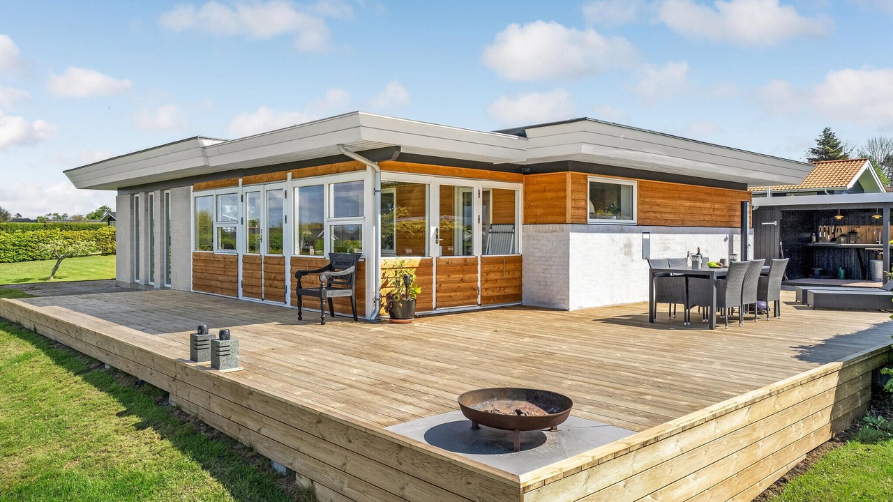 Photo of Others in Venemose