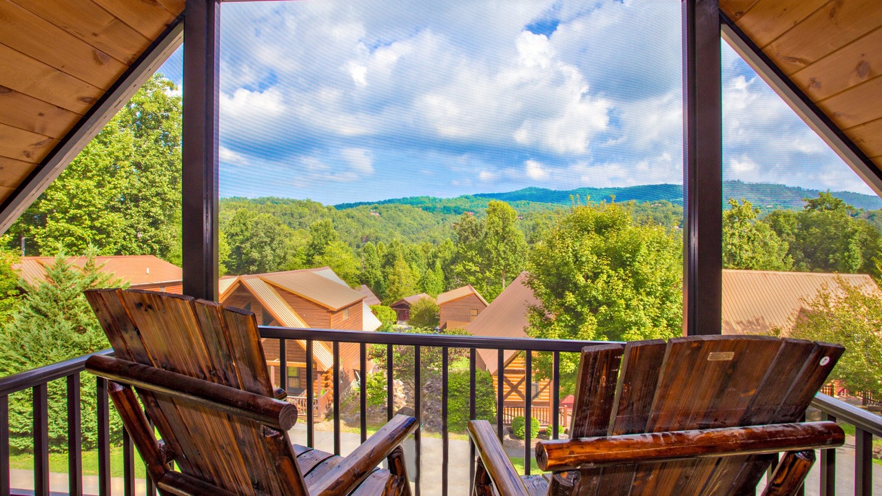 Photo of Patio Balcony in White Oak Lodge