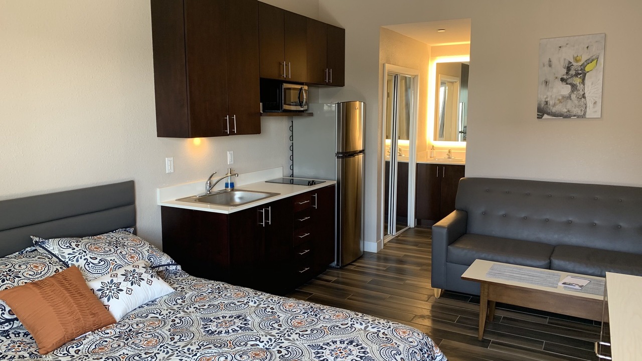 Photo of Bedroom in Mission Hills