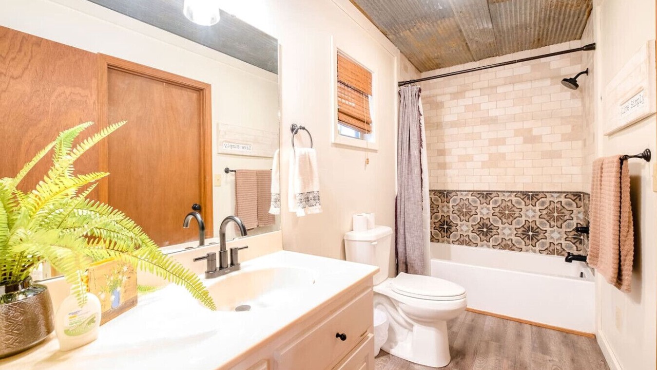 Photo of Bathroom in Boswell