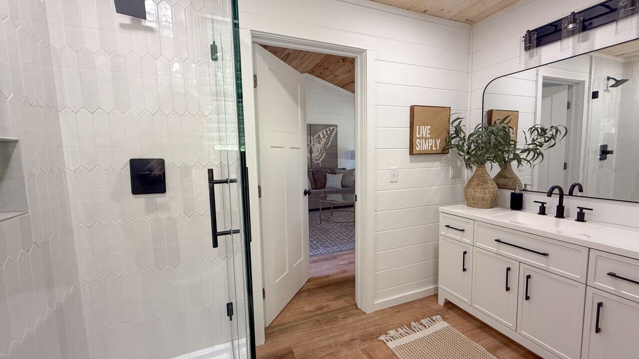 Photo of Bathroom in Newnata