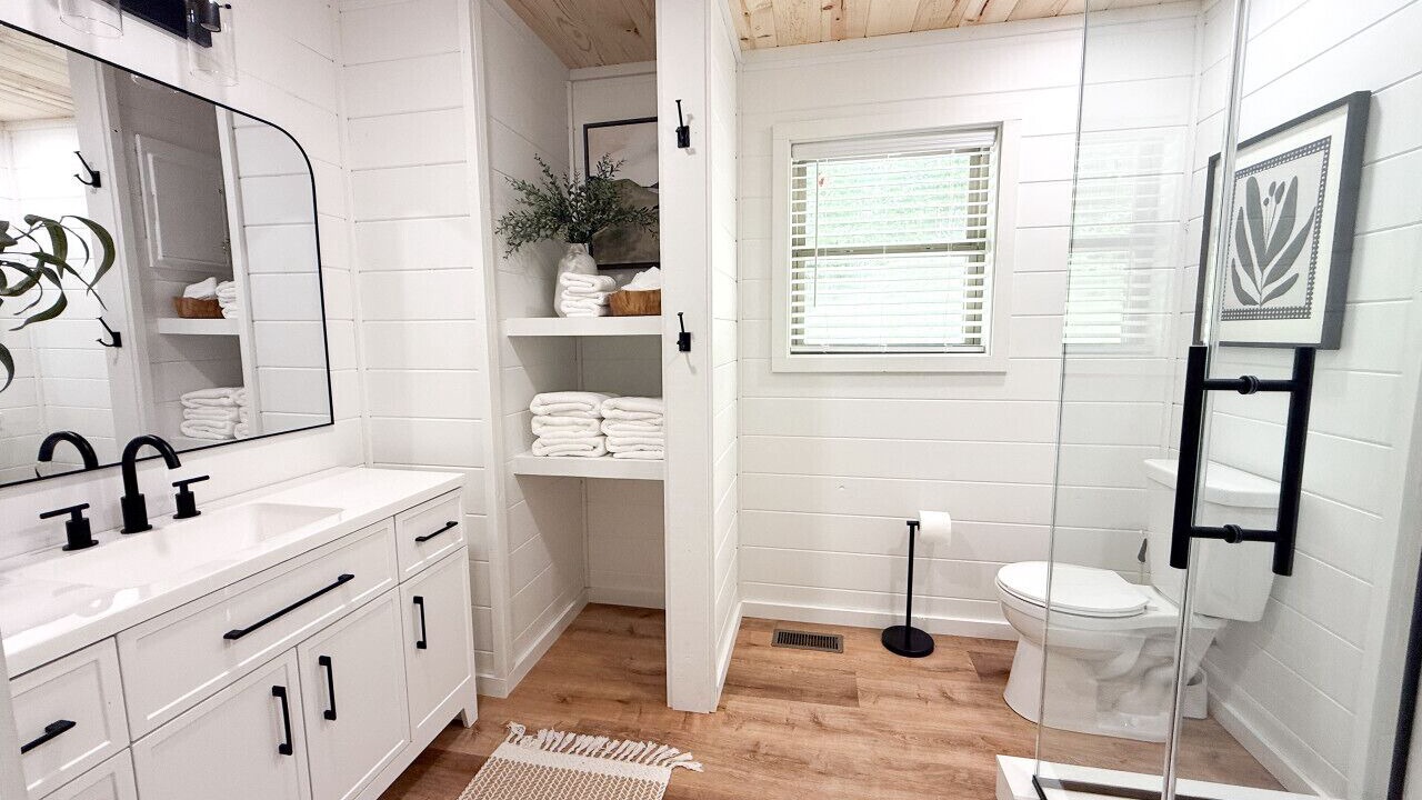 Photo of Bathroom in Newnata