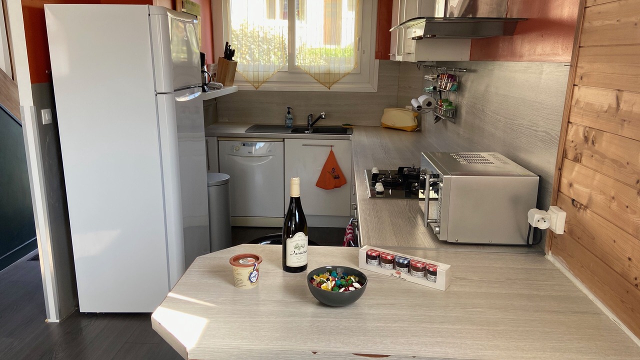 Photo of Kitchen in Le Mans