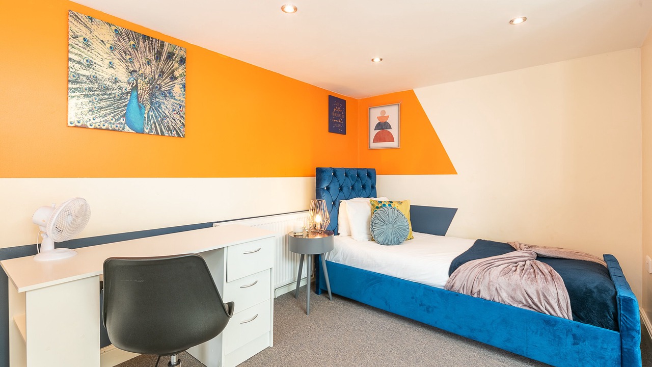 Photo of Bedroom in Hull Old Town