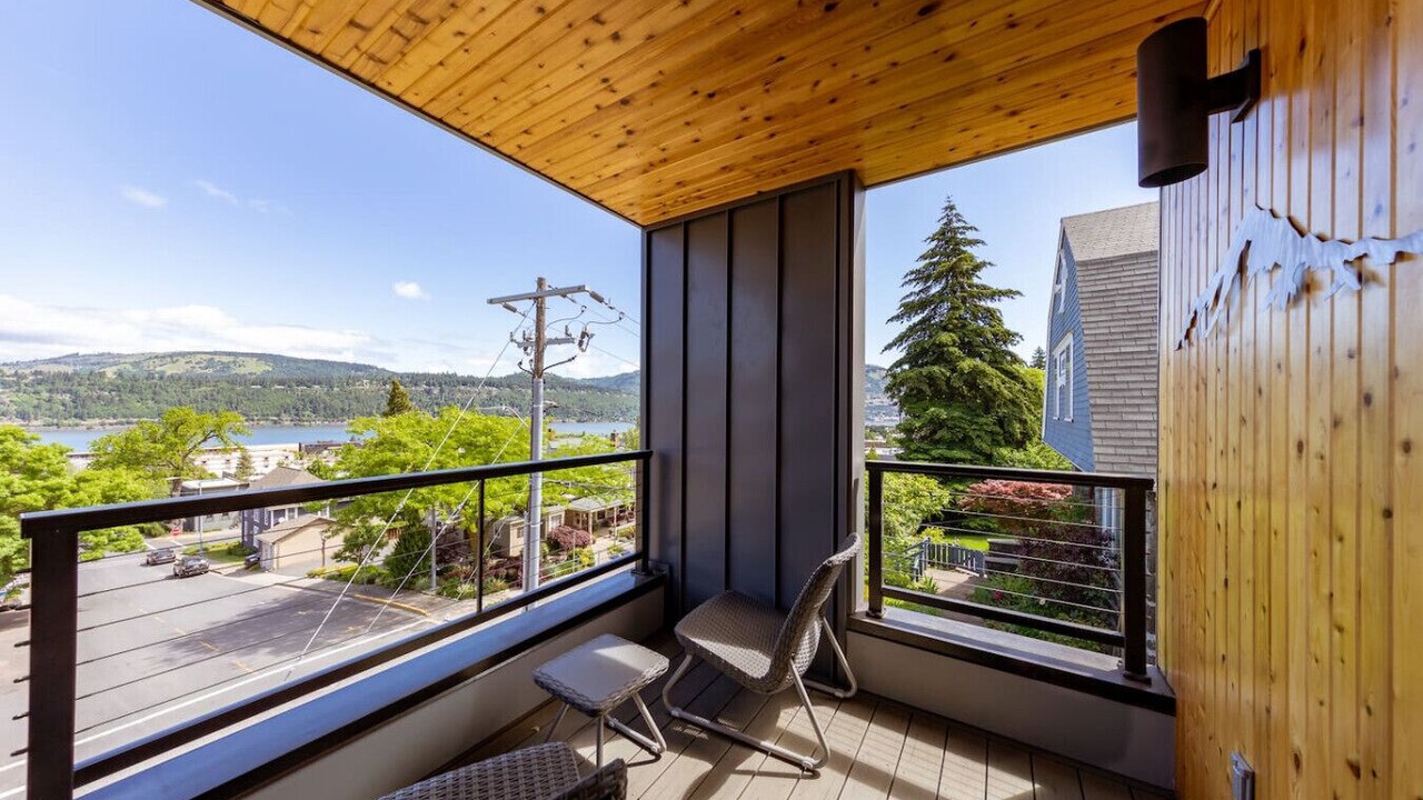 Photo of Outdoor in Hood River