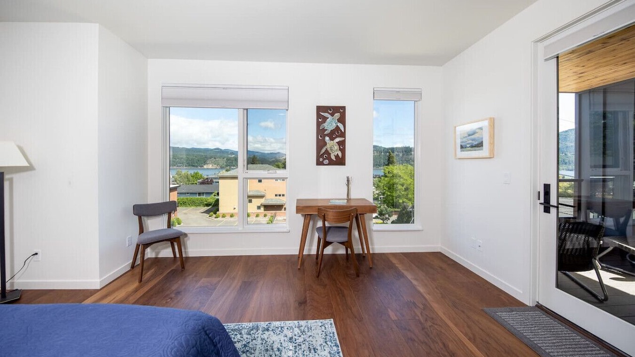 Photo of Bedroom in Hood River