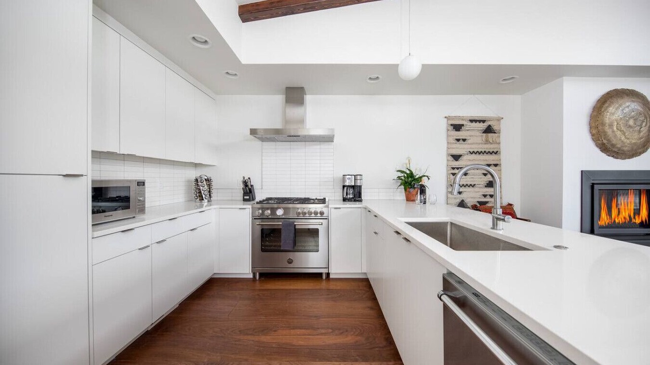 Photo of Kitchen in Hood River