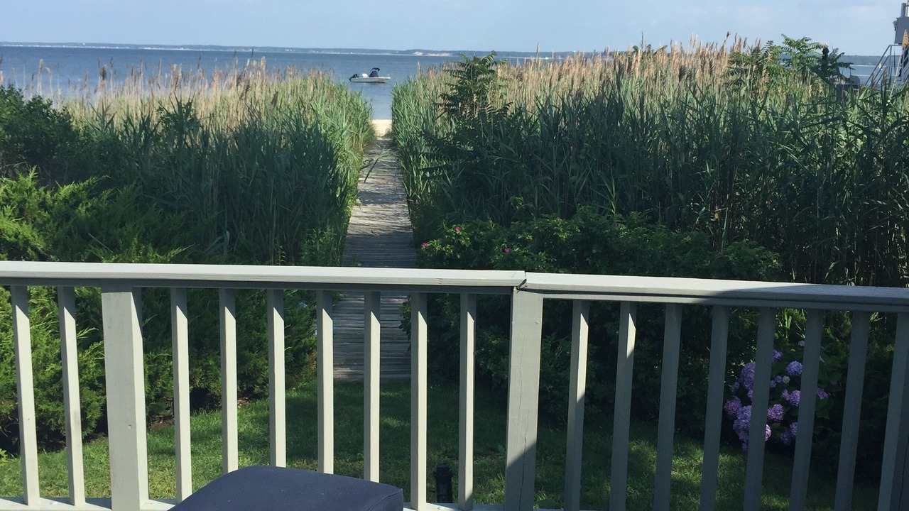 Photo of Patio Balcony in Jamesport