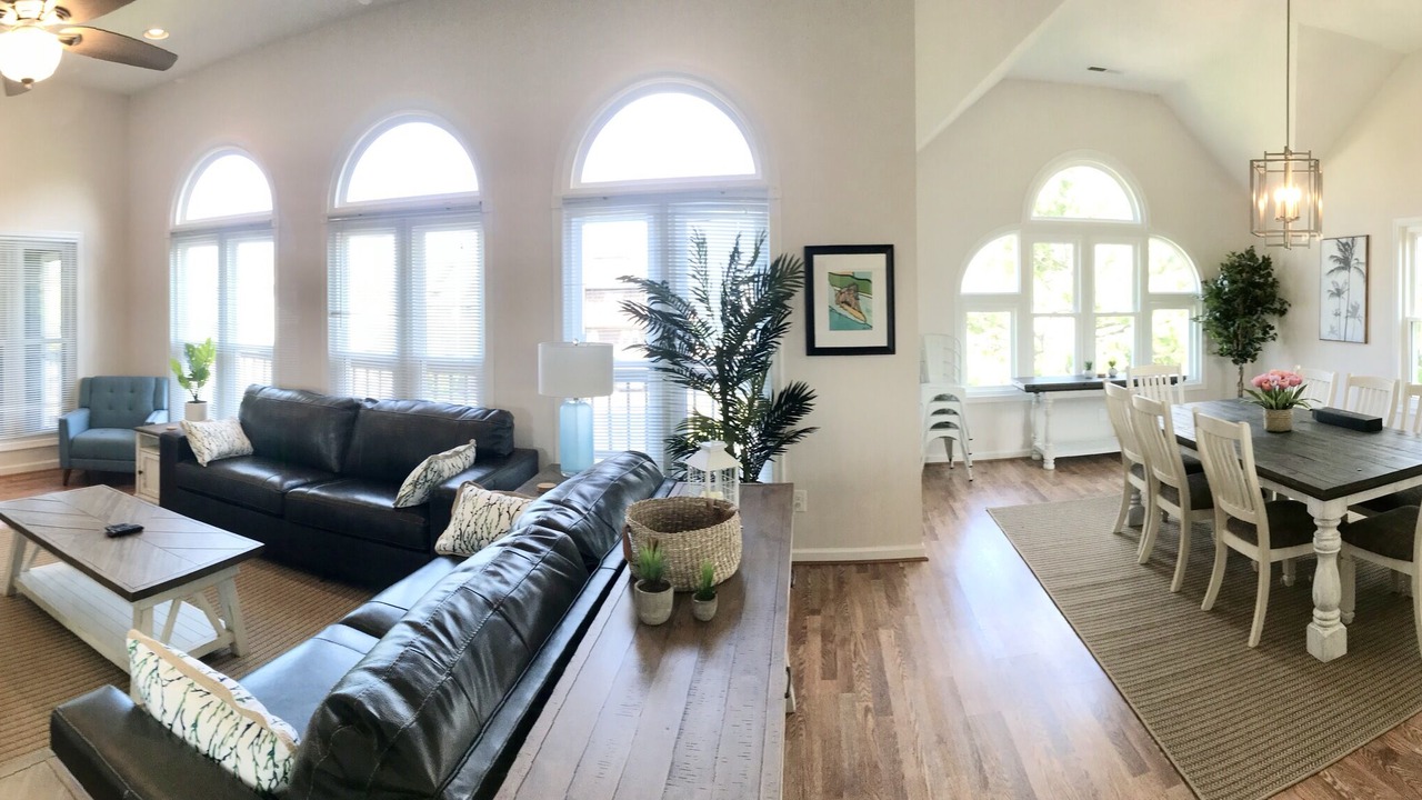 Photo of Livingroom in Croatan Beach