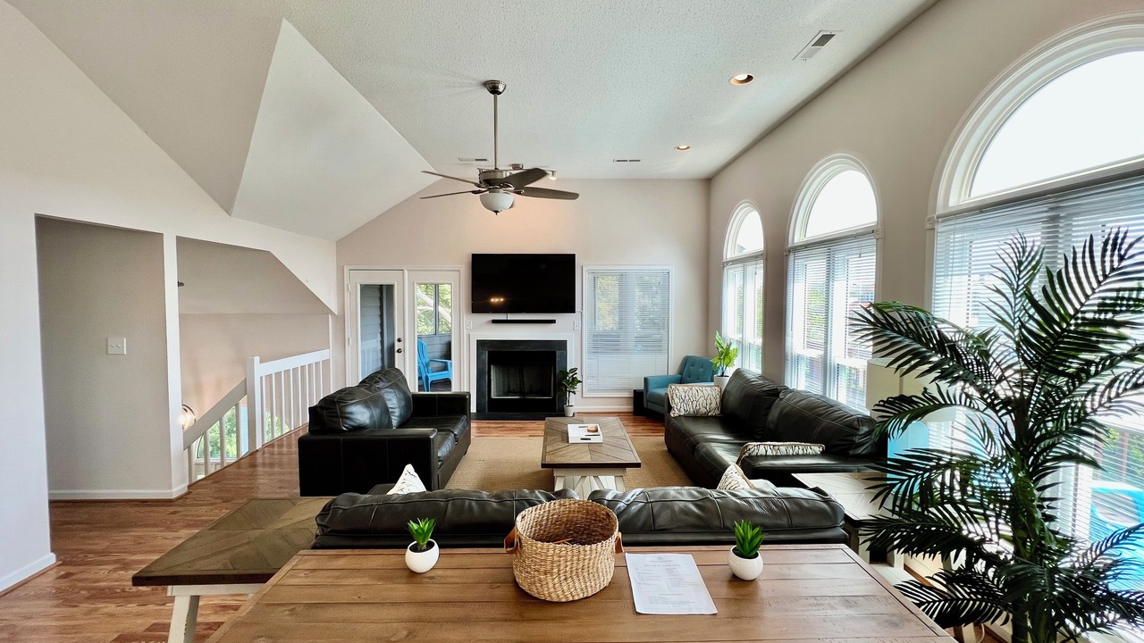 Photo of Livingroom in Croatan Beach