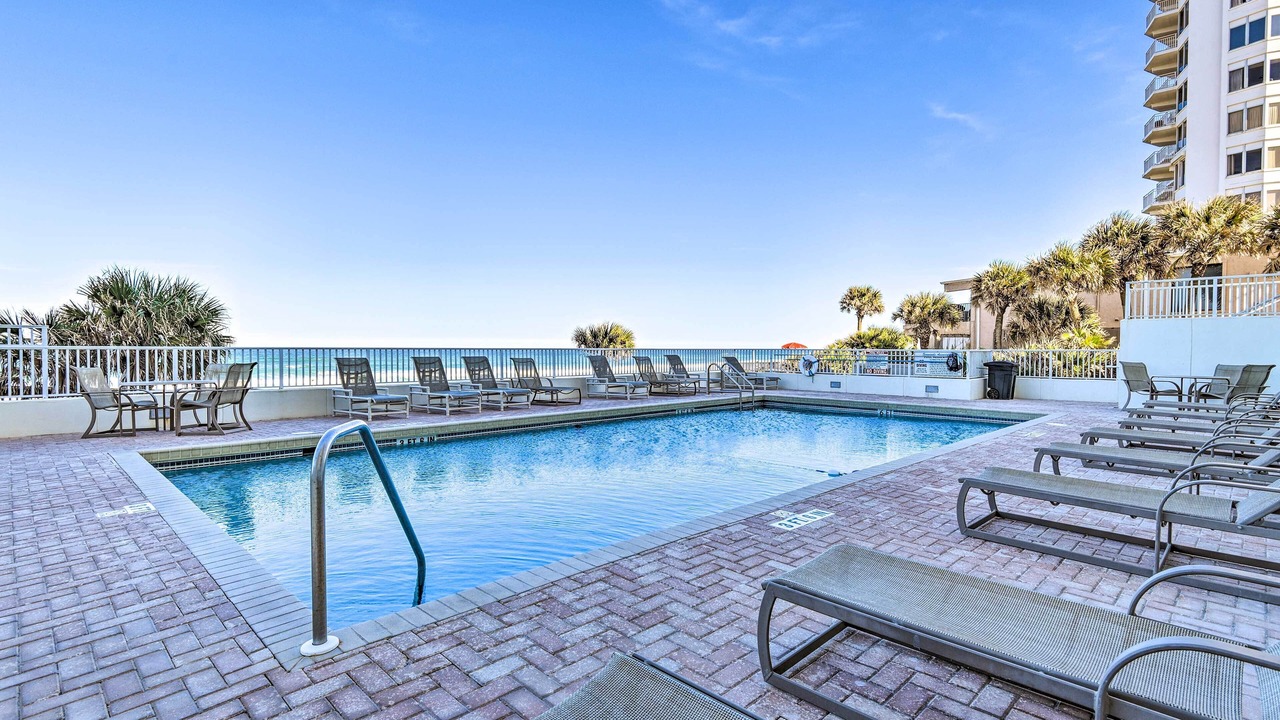 Photo of Outdoor in Seawinds Condo