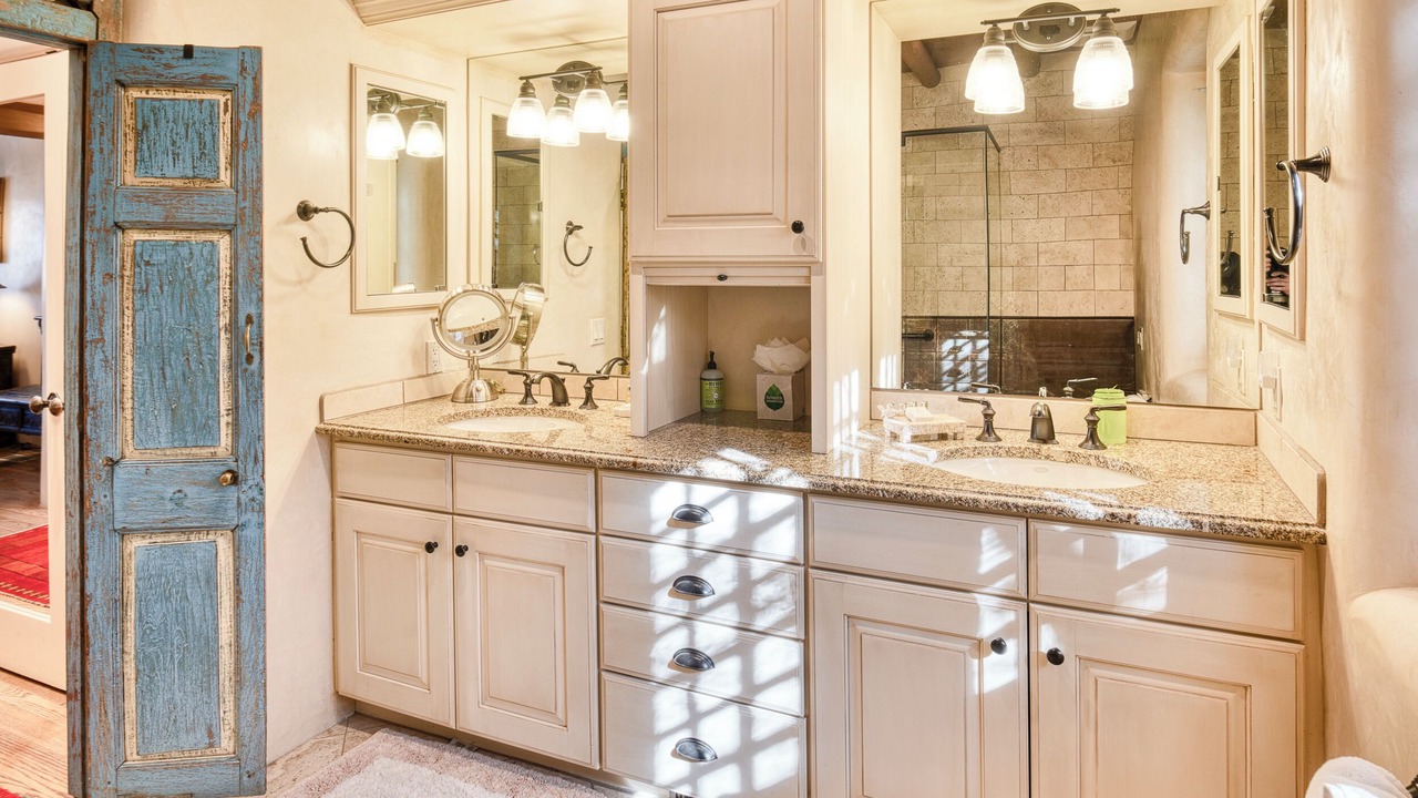 Photo of Bathroom in Historic Eastside