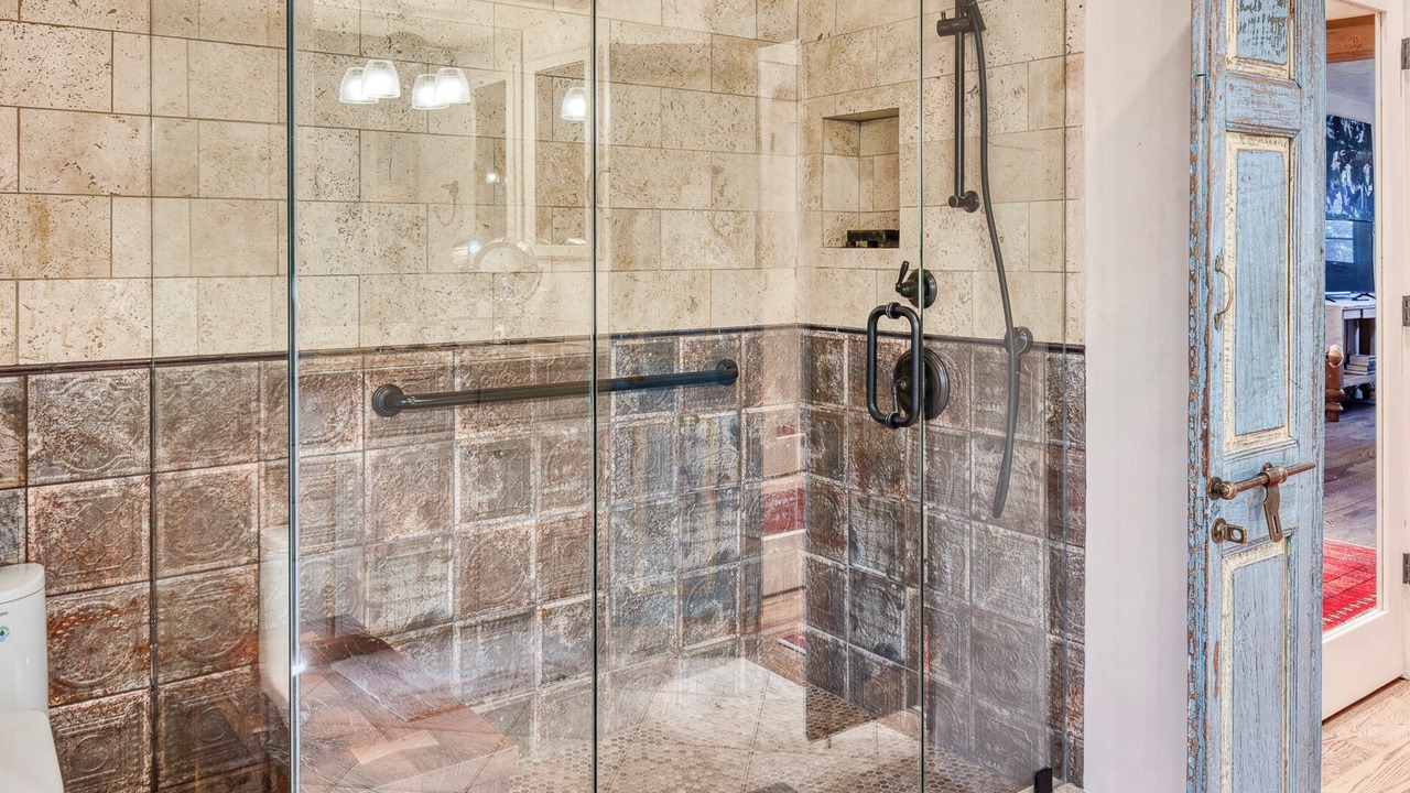 Photo of Bathroom in Historic Eastside