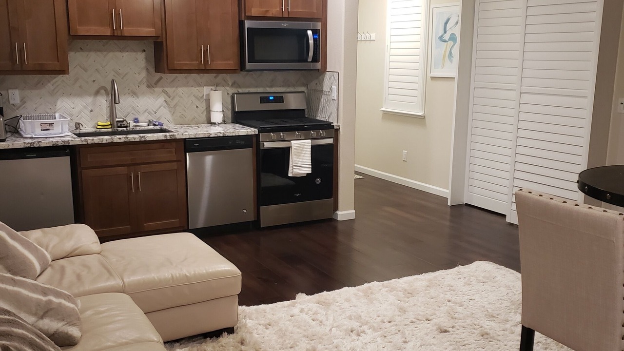 Photo of Livingroom in Roseville