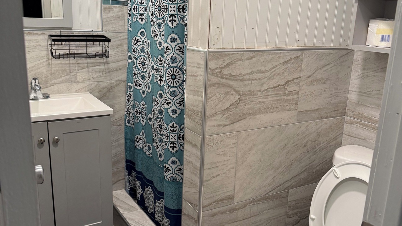 Photo of Bathroom in Maryvale