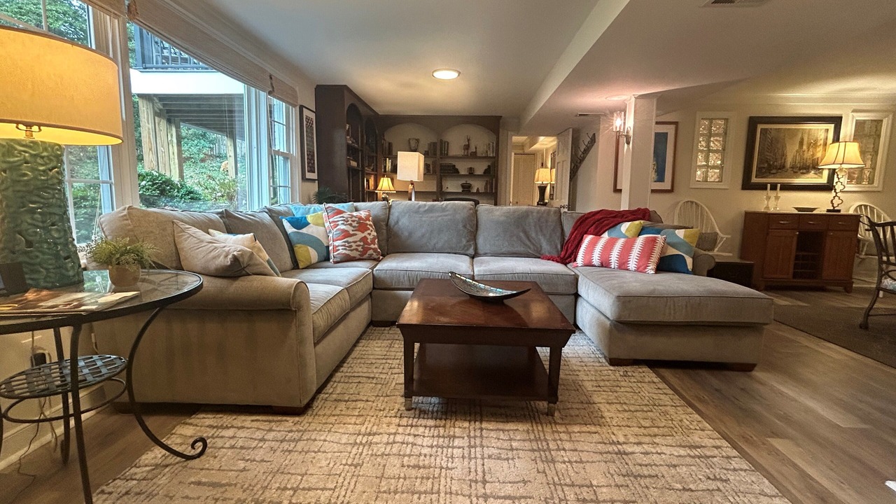 Photo of Livingroom in North Chesterfield