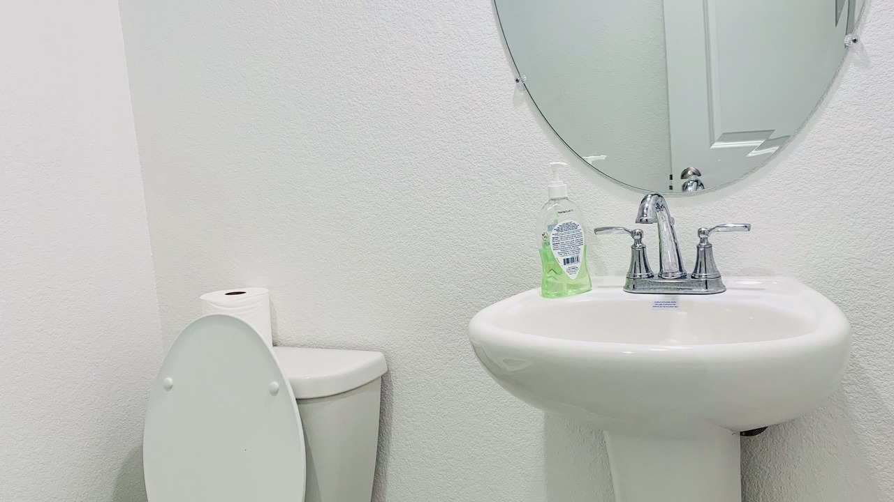 Photo of Bathroom in North Natomas