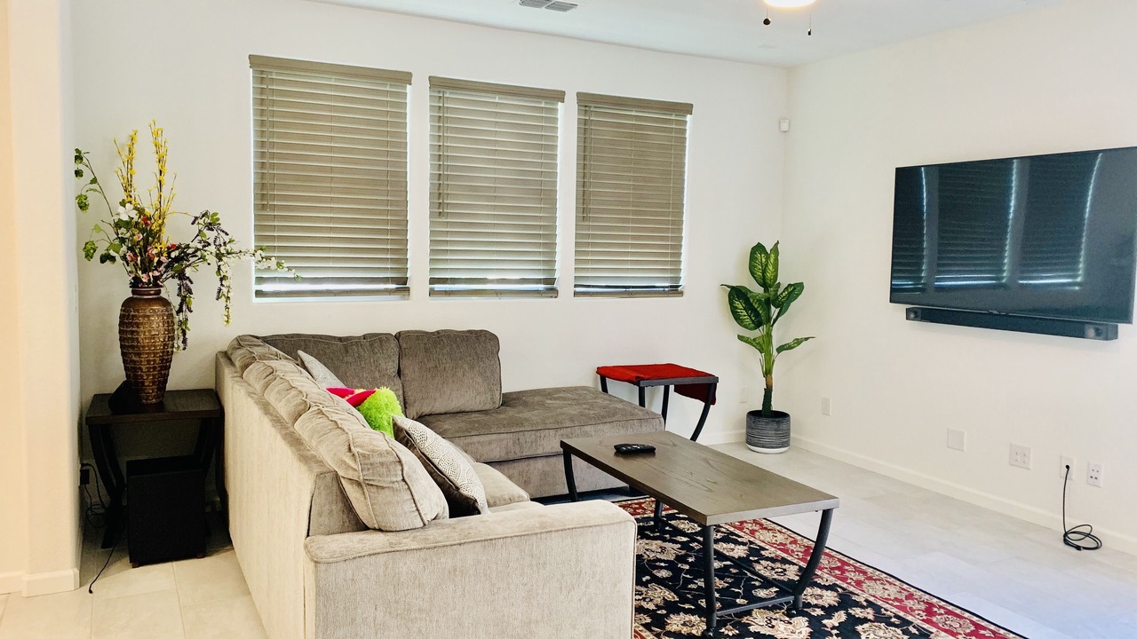 Photo of Livingroom in North Natomas
